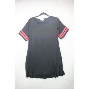 Umgee Women's Sleepshirt-Size Large-Pockets-Black and Red-Silky-Soft